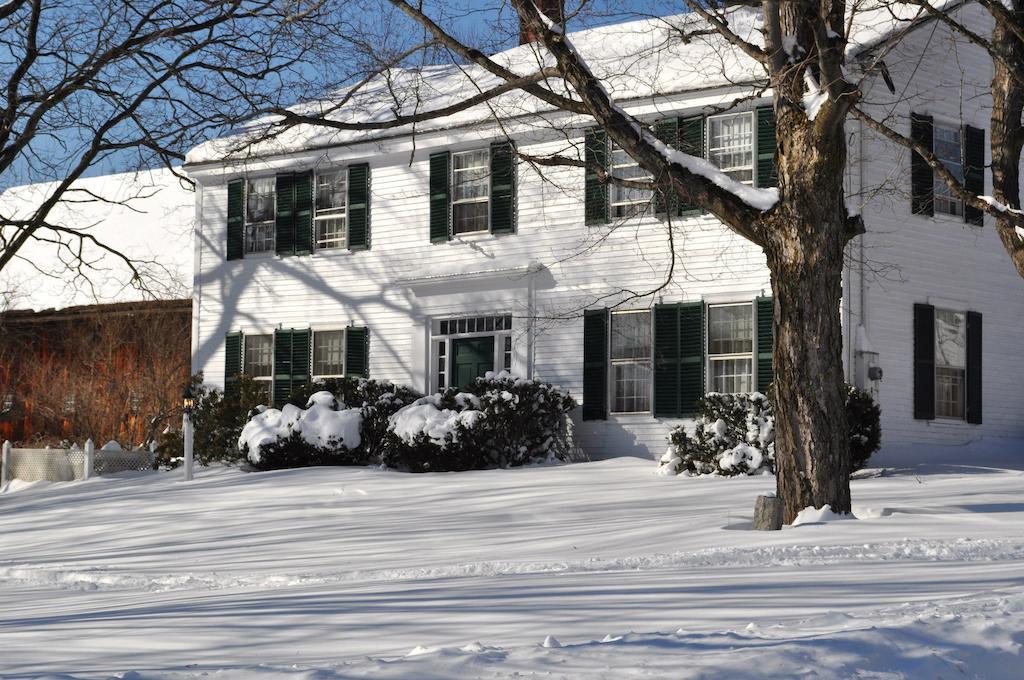 Colby Hill Inn Henniker Exterior photo